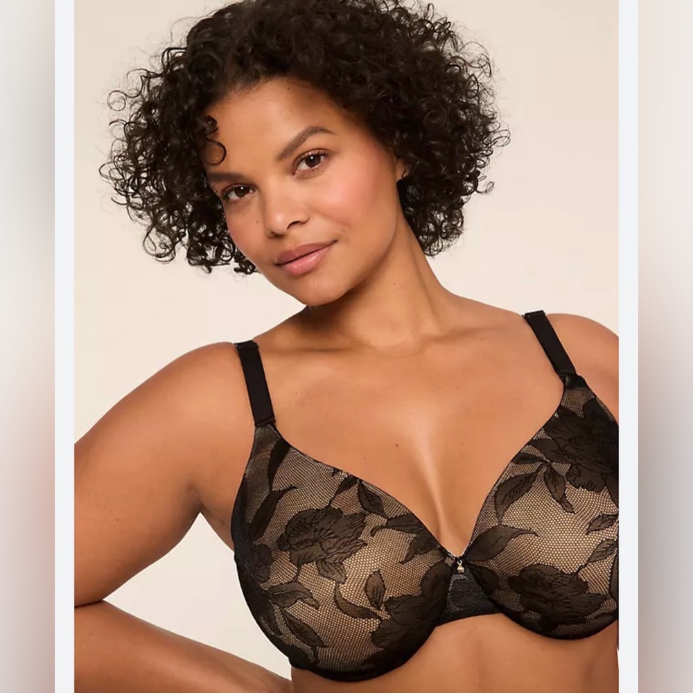 CACIQUE black lace over nude bra “Lightly Lined Balconette”